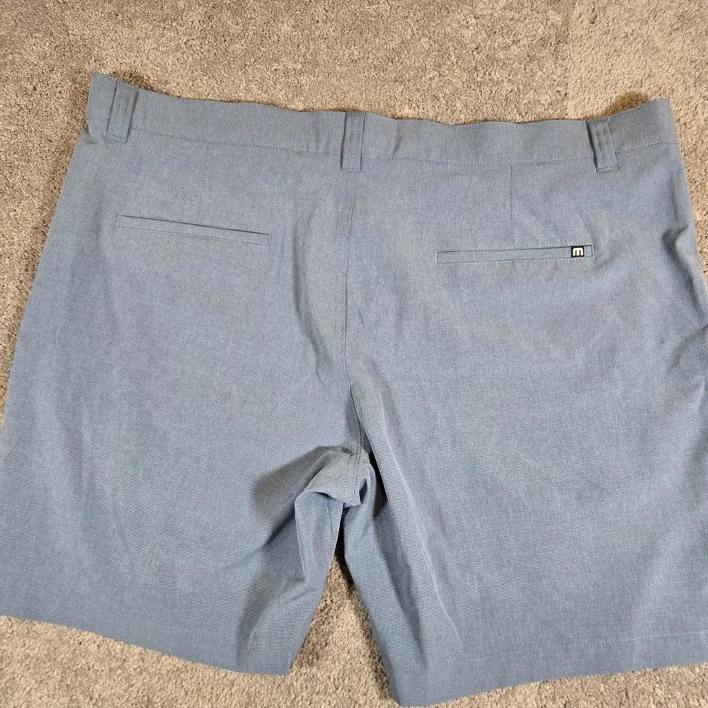 Travis Mathew Shorts Mens 42 Light Blue Chino Golf Flat Front Performance